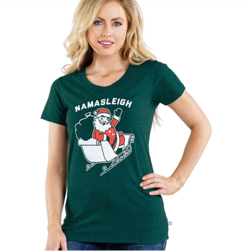 Tipsy elves Namasleigh tee